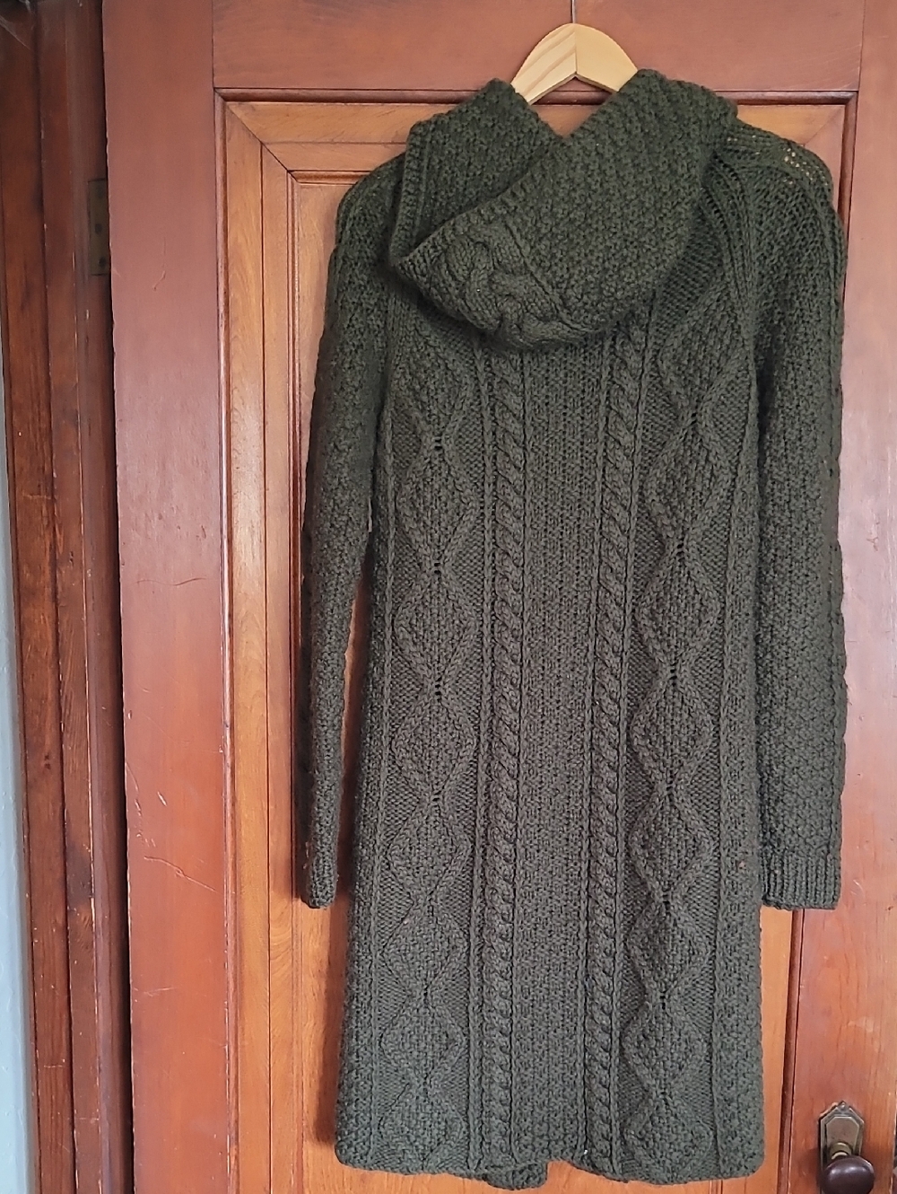 Long Wool Sweater - Picture 2 of 3